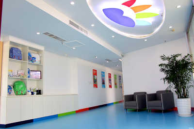 青島花開遠方教育咨詢 專業引領，助力成長