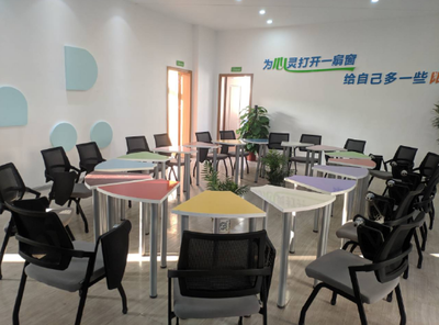 三維聯動 打造輔導員素質提升“夢工廠”